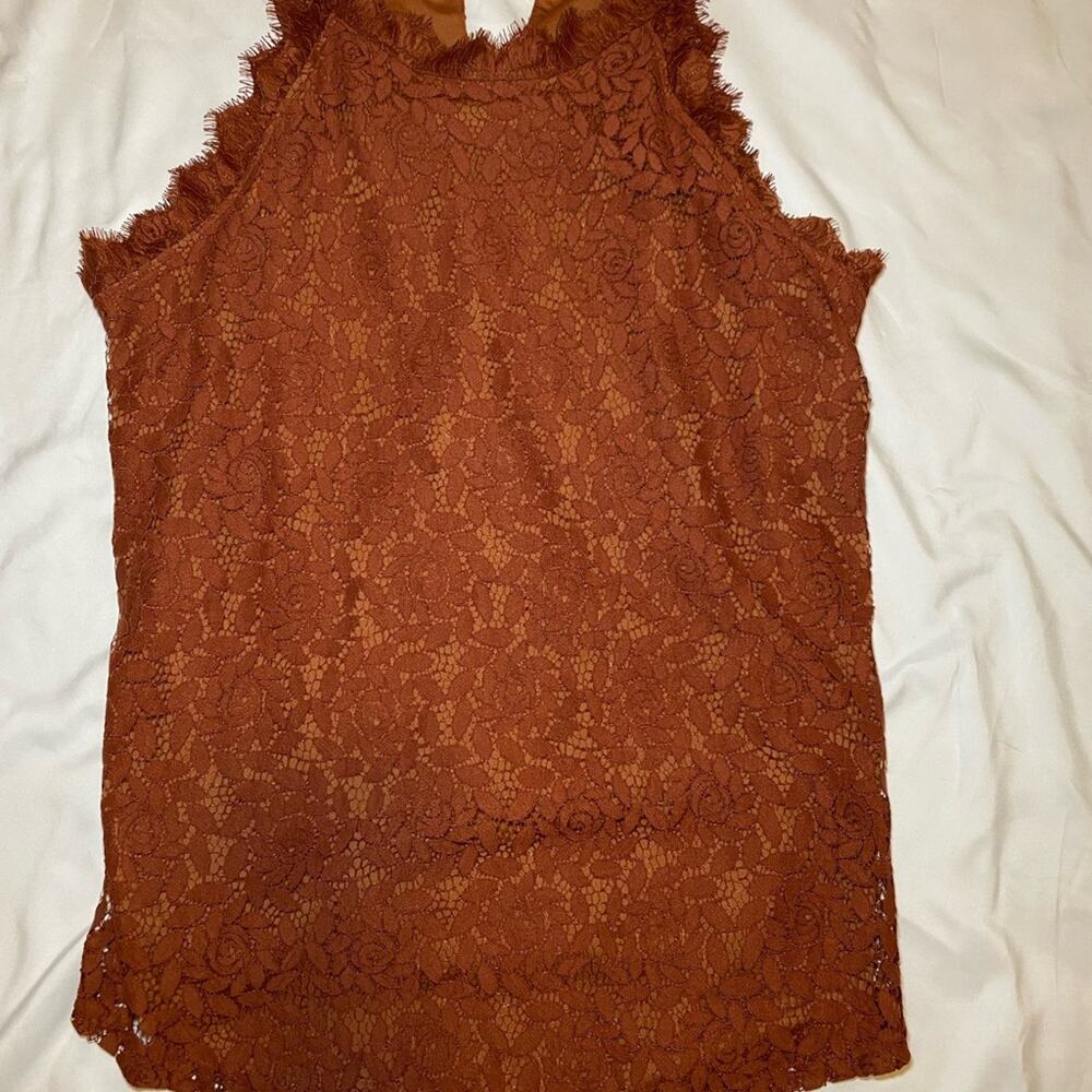 Lace Sleeveless Top in Rust Brown